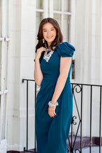 將圖片載入圖庫檢視器 Couture Celebrator