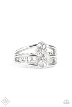 Laden Sie das Bild in den Galerie-Viewer, Triple Crown Winner - White