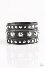 Cargar imagen en el visor de la galería, Paparazzi Win Your Spurs - Black Bracelet - Bauble and Bling Boutique 