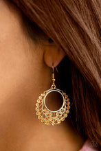 Load image into Gallery viewer, Grapevine Glamorous - Gold - Bauble and Bling Boutique 