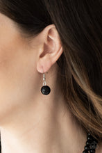 將圖片載入圖庫檢視器 The More The Modest - Black