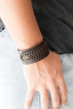 Laden Sie das Bild in den Galerie-Viewer, OUTLAW and Order - Brown - Bauble and Bling Boutique 