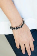 將圖片載入圖庫檢視器 Paparazzi Born To Bedazzle - Black Bracelet - Bauble and Bling Boutique 