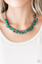 將圖片載入圖庫檢視器 Paparazzi Runway Rebel - Green Necklace - Bauble and Bling Boutique 