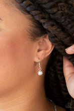 Load image into Gallery viewer, Paparazzi Knockout Queen - White Necklace - Bauble and Bling Boutique 