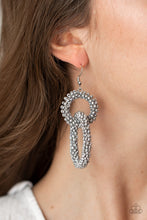 Cargar imagen en el visor de la galería, Paparazzi Luck BEAD a Lady - Silver Earring