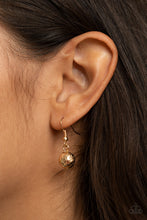 Load image into Gallery viewer, Paparazzi SEA The Sights - Gold - Bauble and Bling Boutique 