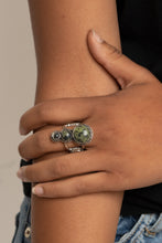 Cargar imagen en el visor de la galería, Marbled Magnificence - Green