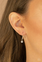 Load image into Gallery viewer, Dainty Diva - White