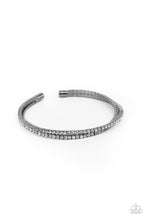 画像をギャラリービューアに読み込む, Iridescently Intertwined - Black