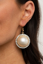 Load image into Gallery viewer, Esteemed Elegance - Gold - Bauble and Bling Boutique 