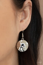 Laden Sie das Bild in den Galerie-Viewer, Token Treasure - Black