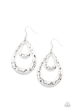 Charger l'image dans la galerie, Museum Muse - Silver - Bauble and Bling Boutique 