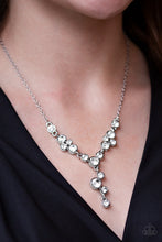 Load image into Gallery viewer, Paparazzi Five-Star Starlet - White Necklace - Bauble and Bling Boutique 