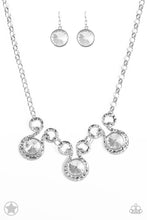 將圖片載入圖庫檢視器 Paparazzi Hypnotized - Silver Necklace - Bauble and Bling Boutique 